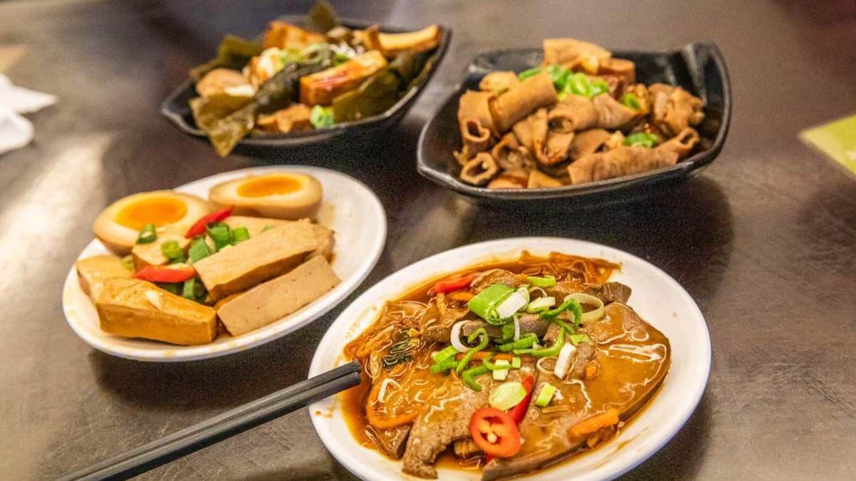 小菜們表現也不俗，尤其是熱滷味的部分很厲害！（圖片來源：大手牽小手。玩樂趣）