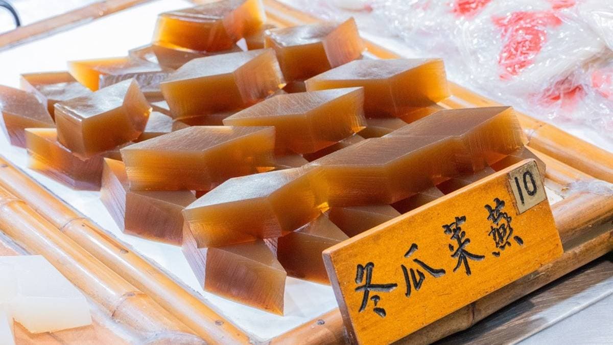 夏天不能錯過的消暑點心還有晶瑩透亮的「冬瓜菜燕」。（圖片來源：那倆人✈玩樂人生）