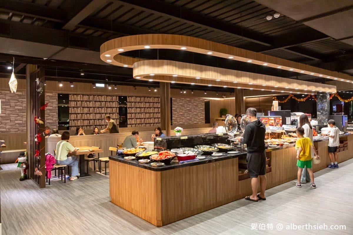 70種品項通通吃到飽！桃園「高CP值牛排」300元起，熱食、炸物、甜點無限夾
