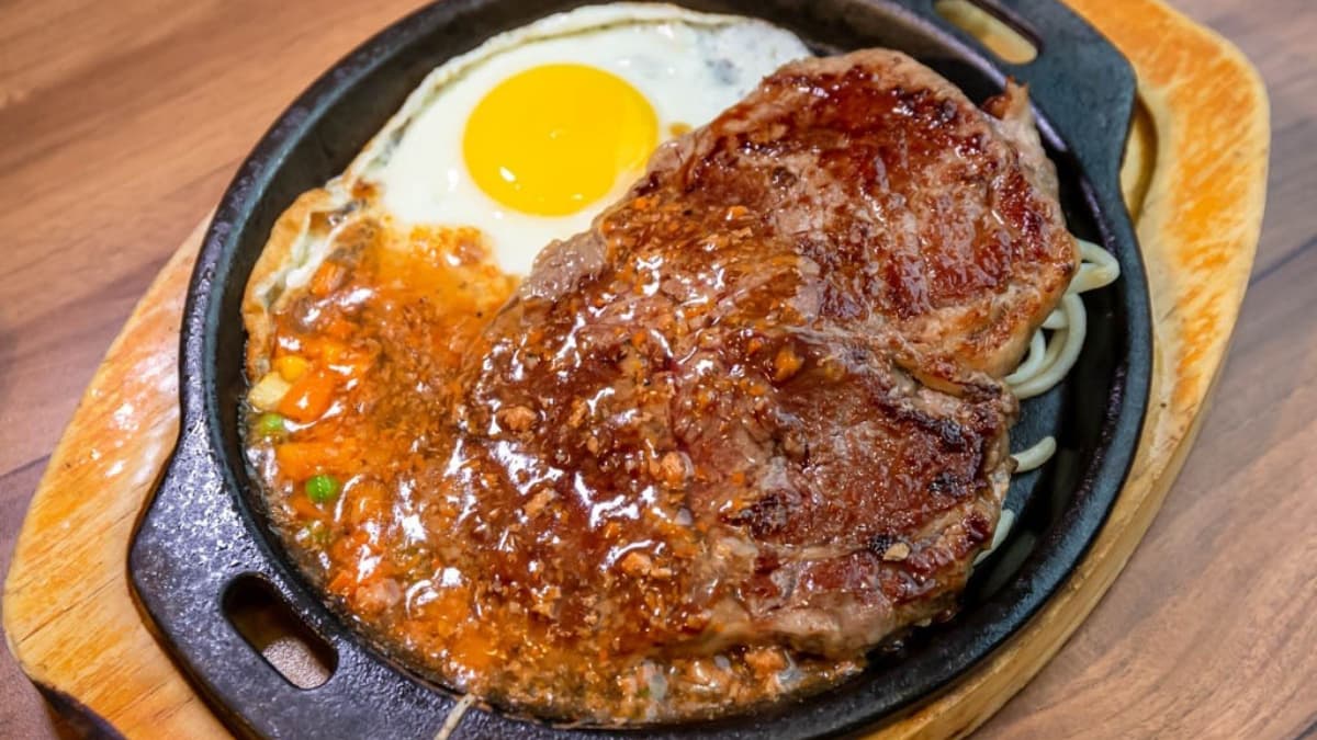 70種品項通通吃到飽！桃園「高CP值牛排」300元起，熱食、炸物、甜點無限夾