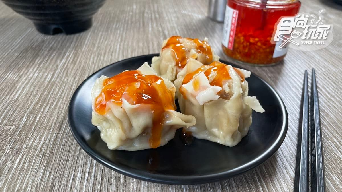 也可以加甜辣醬添味。