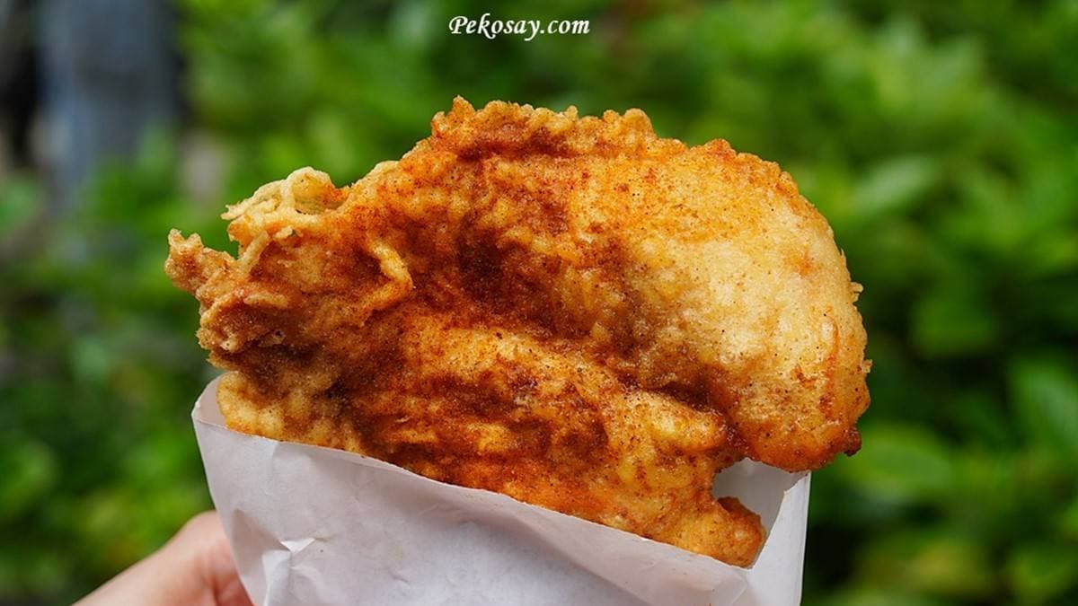 雞排雖然便宜，但個頭不算小。（圖片來源：PEKOのSimple Life）