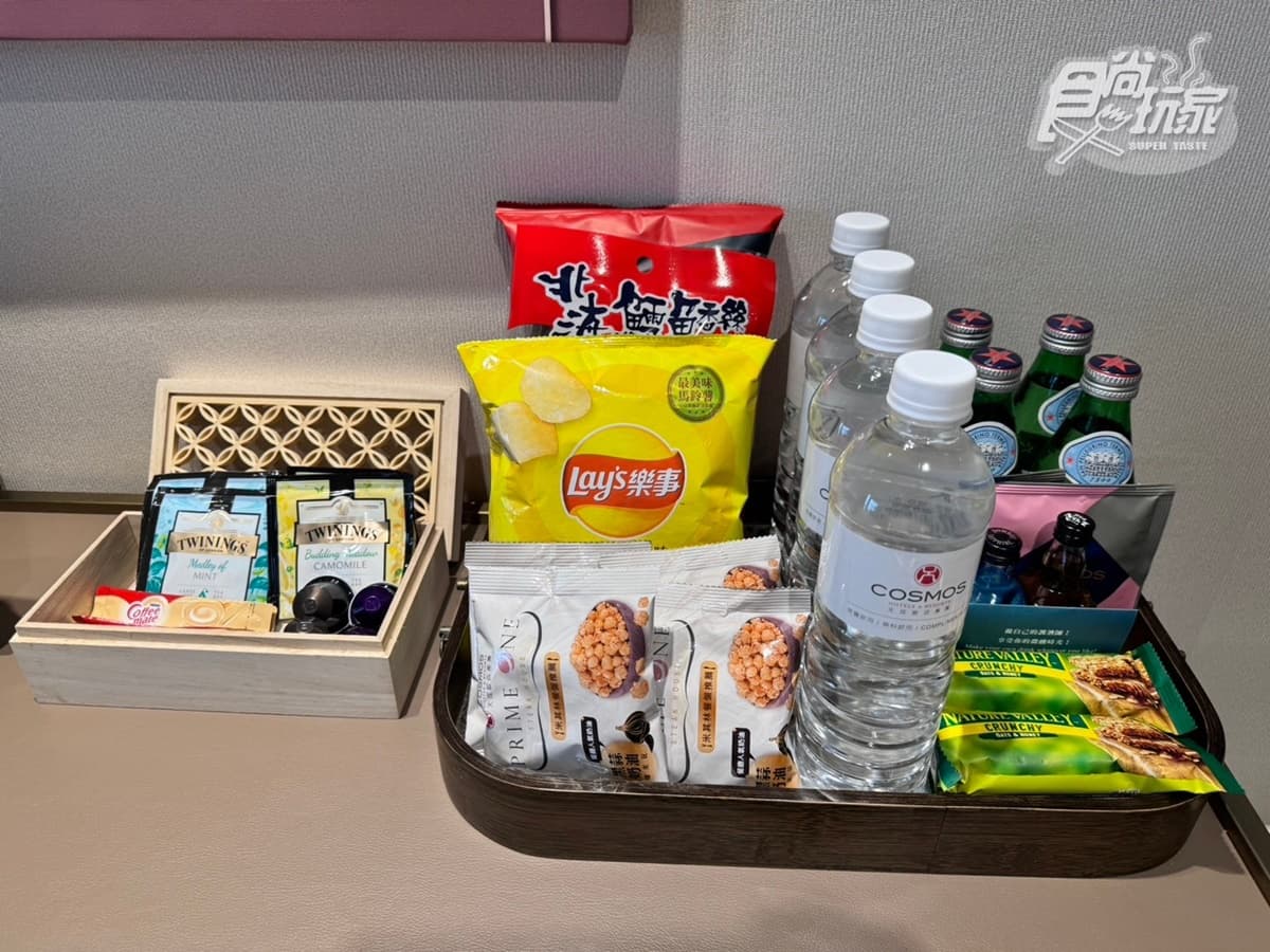 早餐免出房爽嗑老店小吃！高雄最新「貨櫃飯店」開箱，連住含早餐每人免１千３