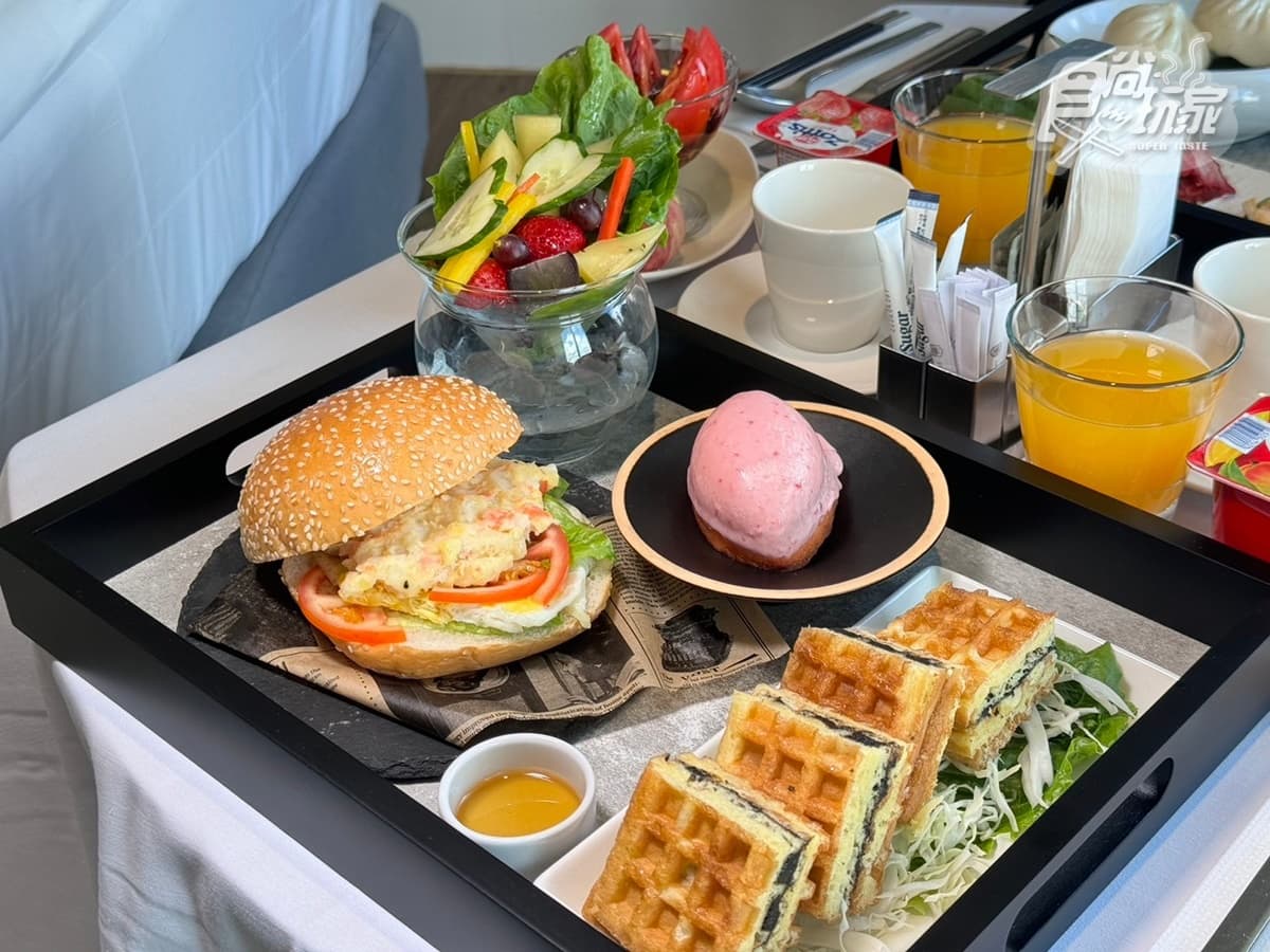 早餐免出房爽嗑老店小吃！高雄最新「貨櫃飯店」開箱，連住含早餐每人免１千３