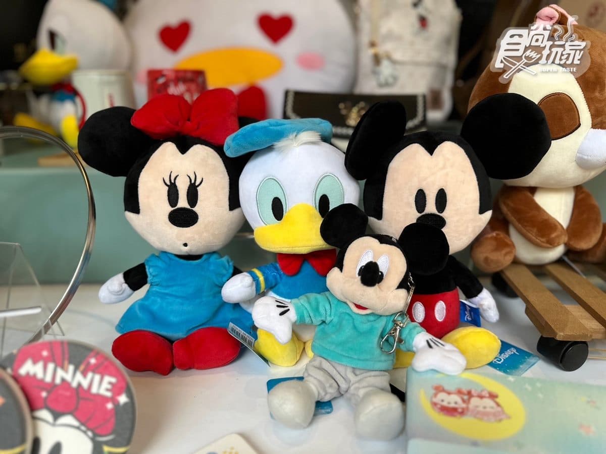 「迪士尼快閃店」限時快衝!300款商品還有台灣首賣款,打卡2造景送限量周邊 「迪士尼快閃店」限時快衝!300款商品還有台灣首賣款,打卡2造景送限量周邊