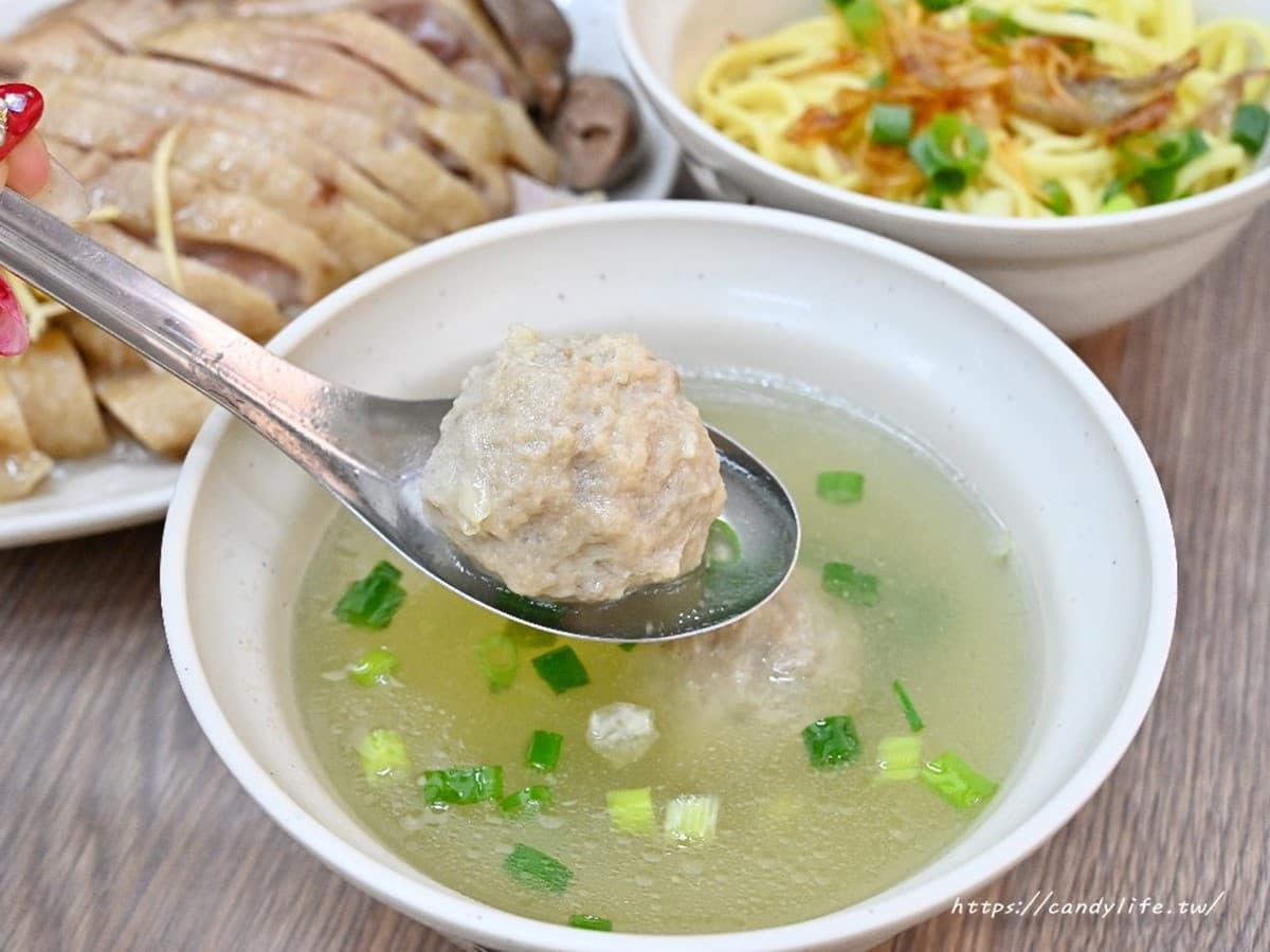 台中人激推鵝肉！市場30年老攤賣到開店面，鮮嫩鵝肉Q皮多汁超欠吃