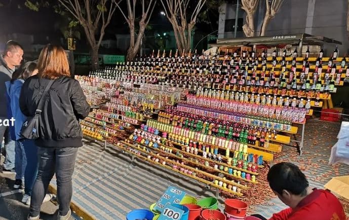 ▲田尾公路花園夜市套圈圈攤位。（圖片來源：愛伊特）