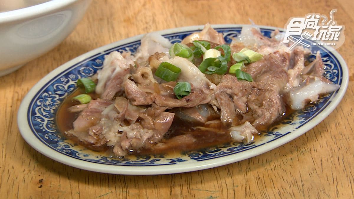 「乾骨肉」吃起來爽口、扎實。