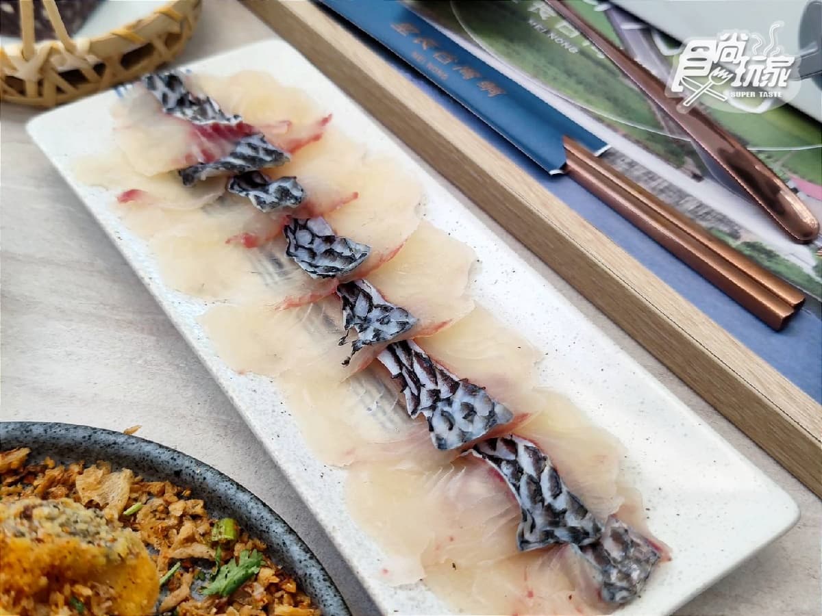 【獨家】現撈鯛魚免費吃！全台首家「台灣鯛砂鍋魚頭」，必嘗巨無霸敲敲魚
