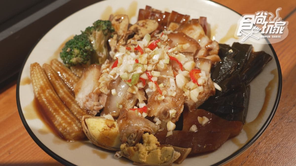 「李叔滷味」也是許多客人喜愛的菜色之一。