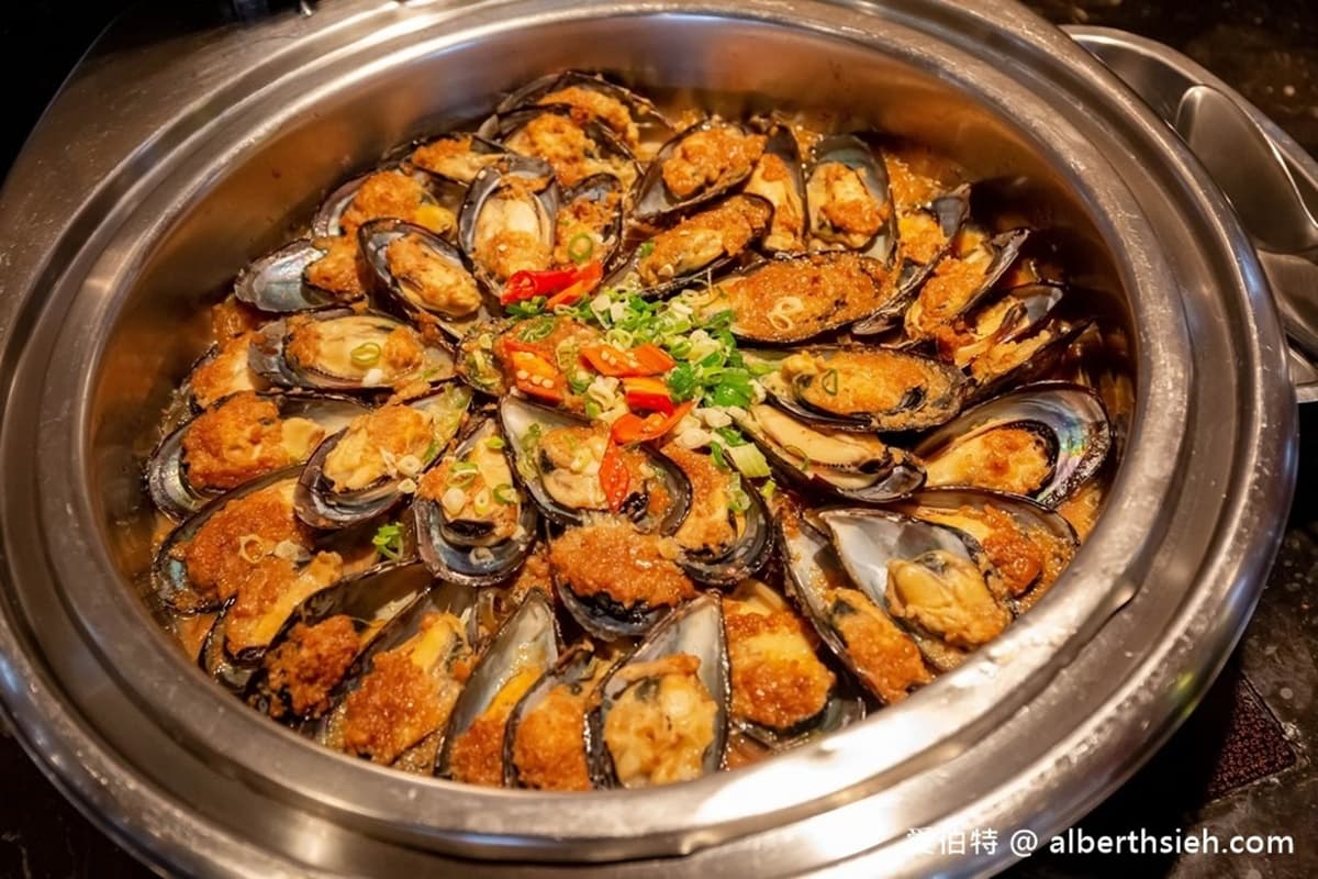 420元爽嗑海鮮吃到飽!新北萬里隱藏版「海景Buffet」,白蝦、淡菜、豬腳無限吃 420元爽嗑海鮮吃到飽!新北萬里隱藏版「海景Buffet」,白蝦、淡菜、豬腳無限吃