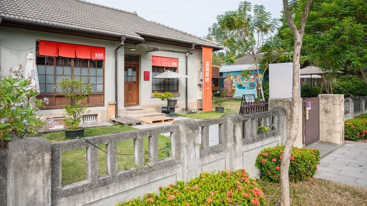 外面很有日式庭院的感覺。（圖片來源：婷兒旅行地圖）