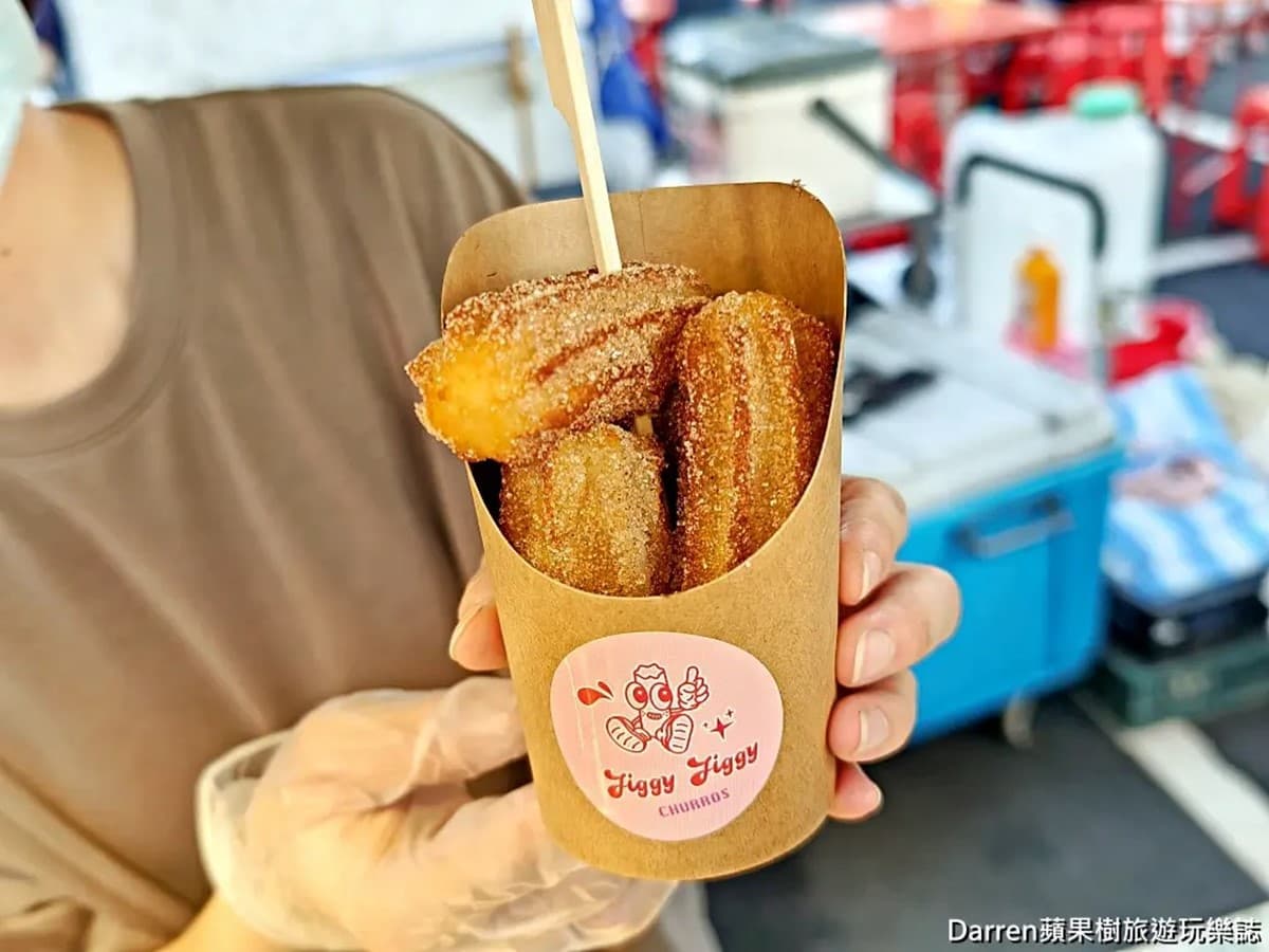 新北「全新夜市」登場!占地千坪、每週營業3天,開幕直擊必吃美食亮點 新北「全新夜市」登場!占地千坪、每週營業3天,開幕直擊必吃美食亮點