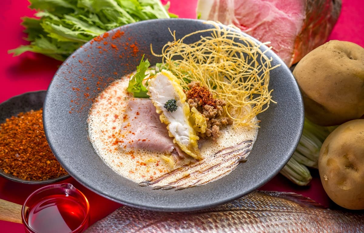 【新開店】日本超夯「抱きしめ鯛」首登台!必嗑3款鯛魚擔麵,開幕時間搶先看 【新開店】日本超夯「抱きしめ鯛」首登台!必嗑3款鯛魚擔麵,開幕時間搶先看
