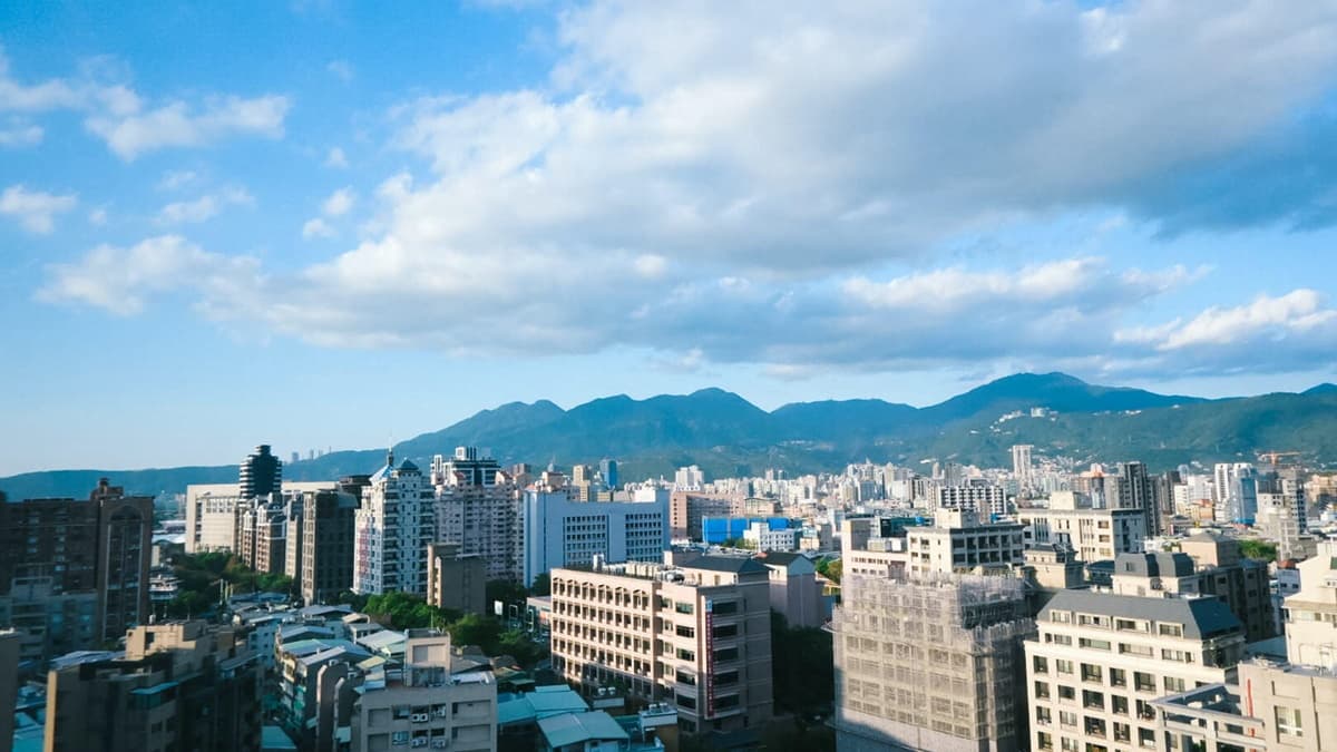 窗外就是台北城市風景。（圖片來源：寗好生活 Ning's Life）