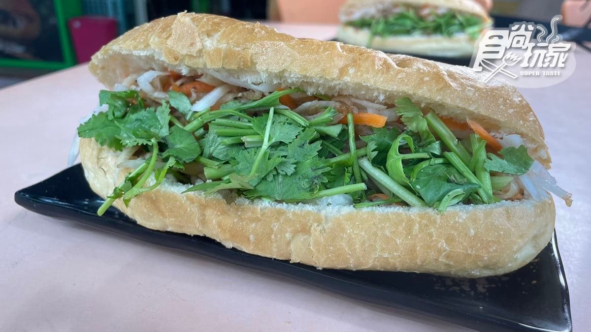 滿滿香菜看起來超欠吃。
