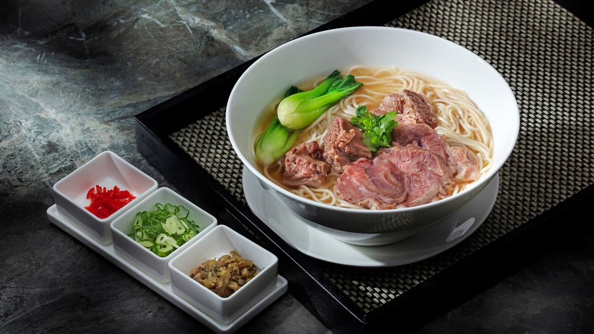 館內餐飲為人津津樂道，牛肉麵還曾奪得金獎。（圖片來源：國聯大飯店）