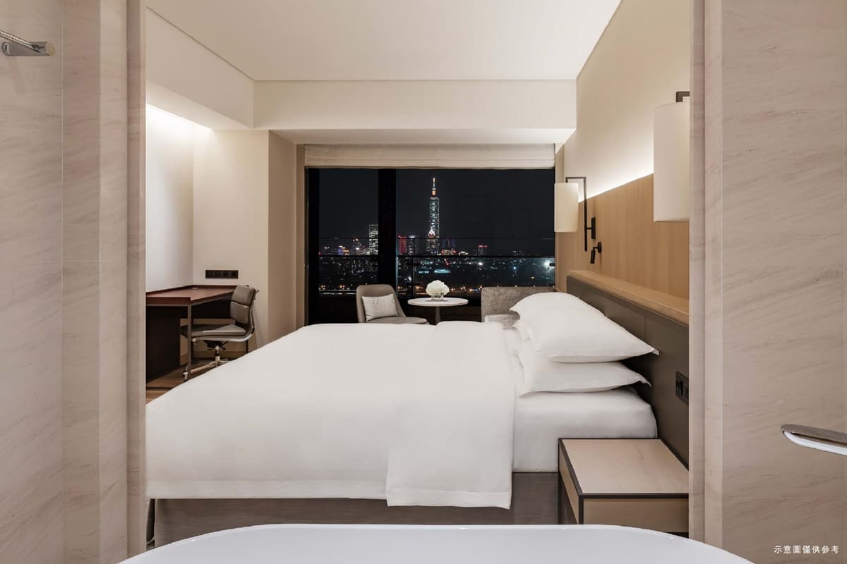 跨年住這5飯店看煙火!「101景觀房」加碼池畔開趴,早鳥預訂省3500元 跨年住這5飯店看煙火!「101景觀房」加碼池畔開趴,早鳥預訂省3500元
