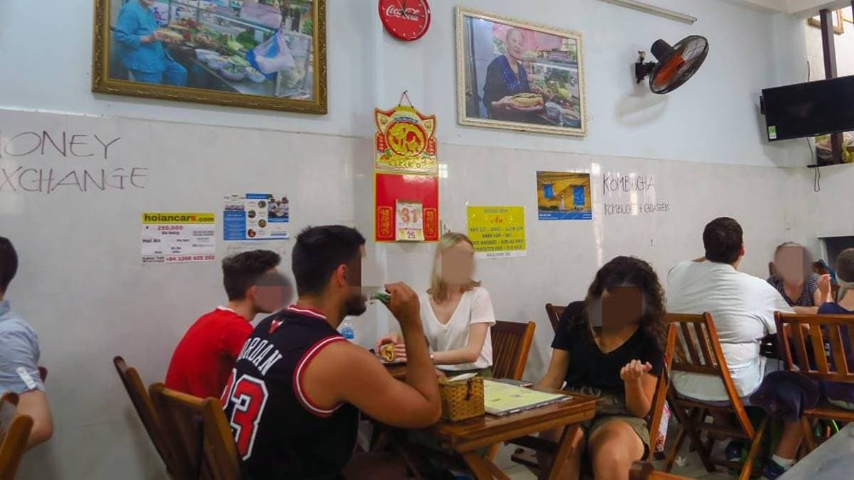 中午時段來，店內許多人在用餐。（圖片來源：遇見天使Angela）