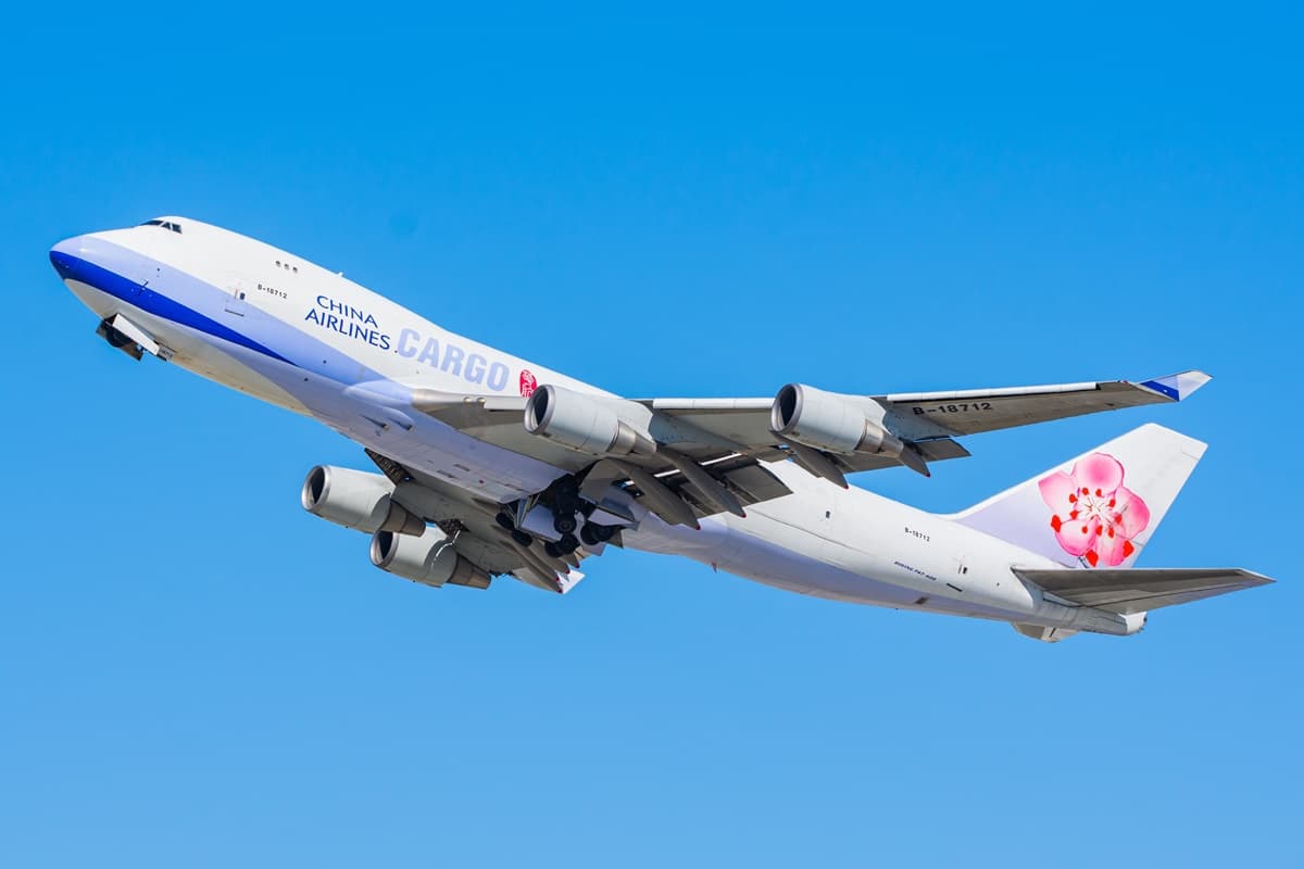 星宇全線85折！４大航空線上旅展優惠，國泰飛東京２人打８折