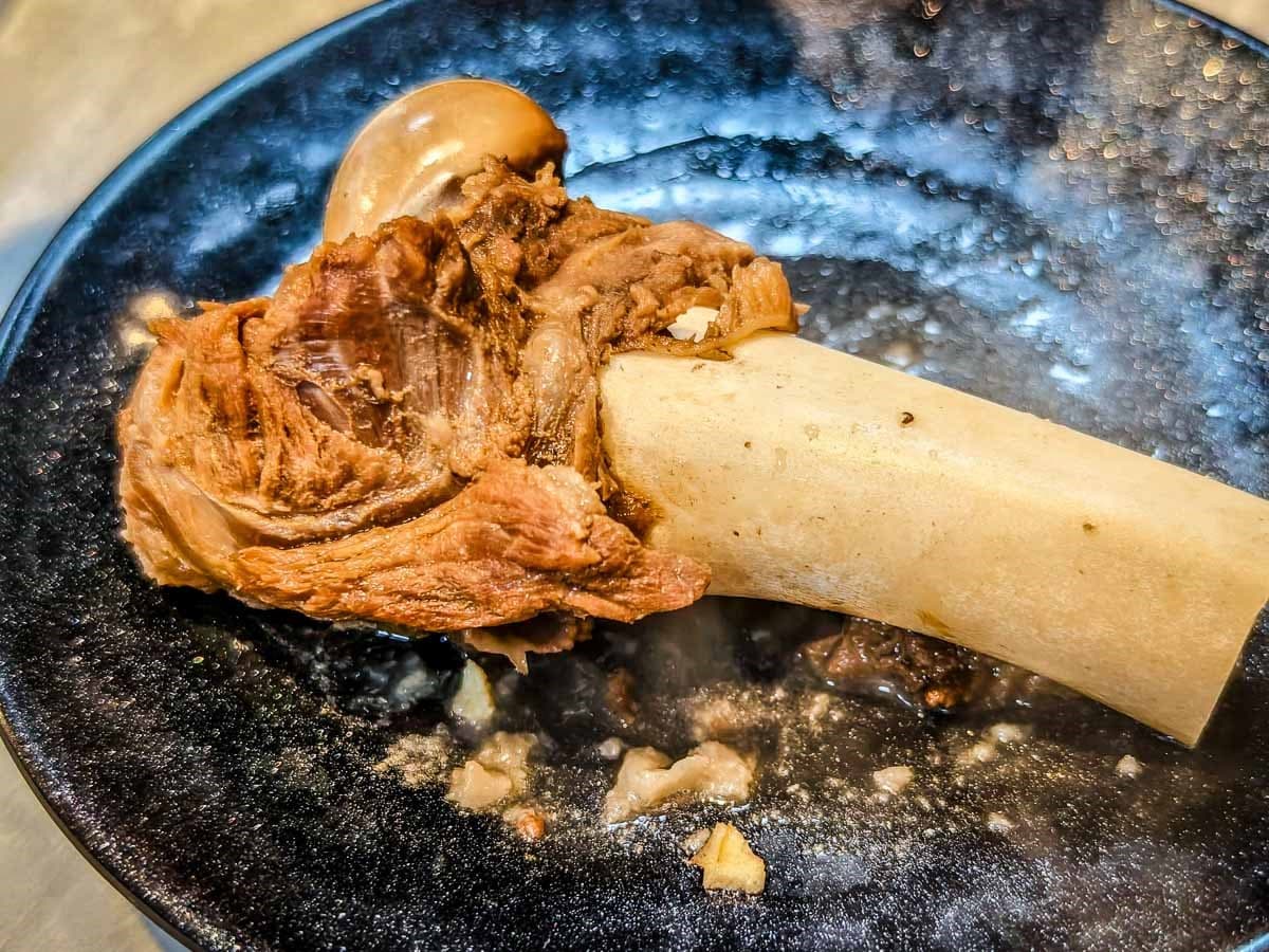 【新開店】桃園最狂「羊肉爐+牛肉吃到飽」!580元爽嗑百種食材、免服務費 【新開店】桃園最狂「羊肉爐+牛肉吃到飽」!580元爽嗑百種食材、免服務費