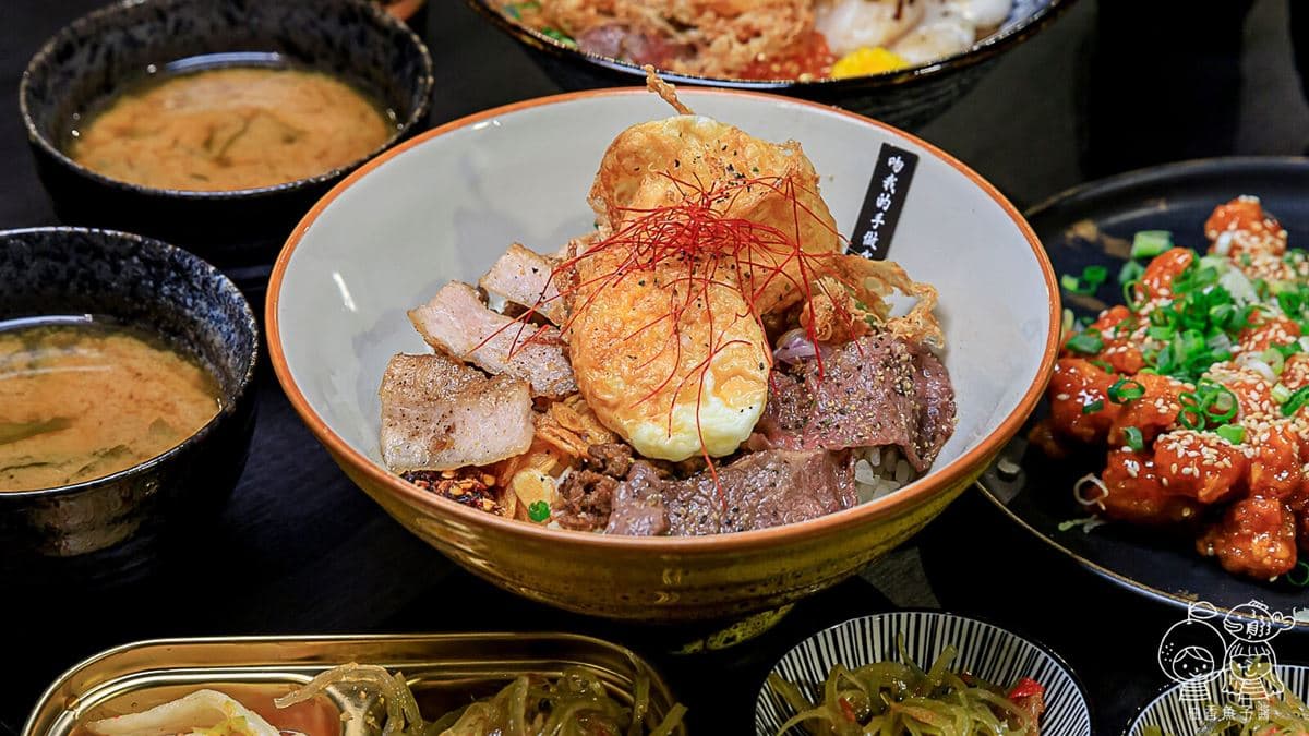「霸氣雙拼和牛燥飯」大口吃下超過癮！（圖片來源：柚香魚子醬的蹦蹦跳跳）
