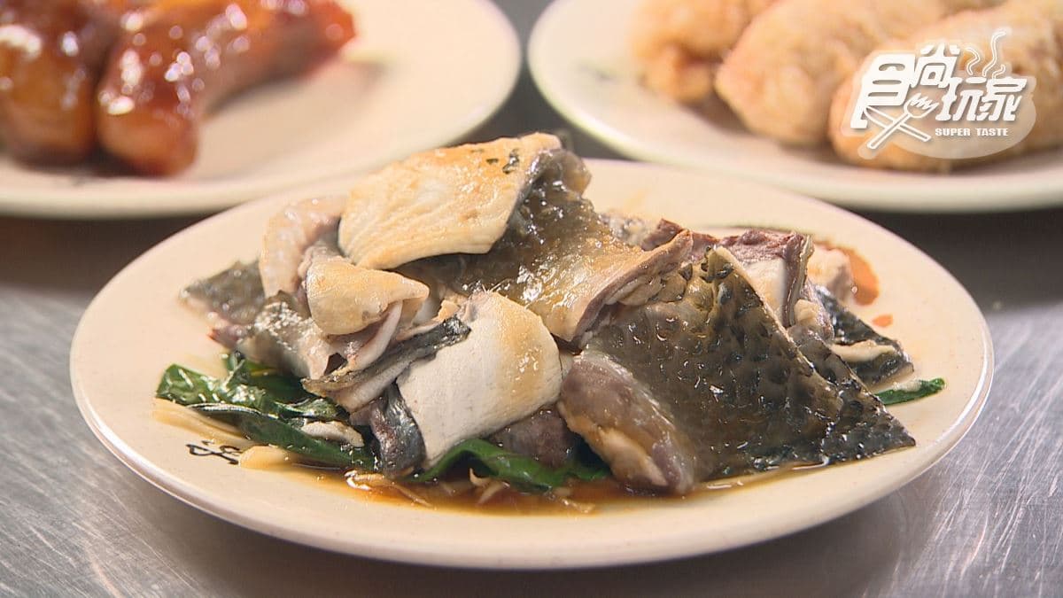 「阿樹擔仔麵」是在地60年老店。