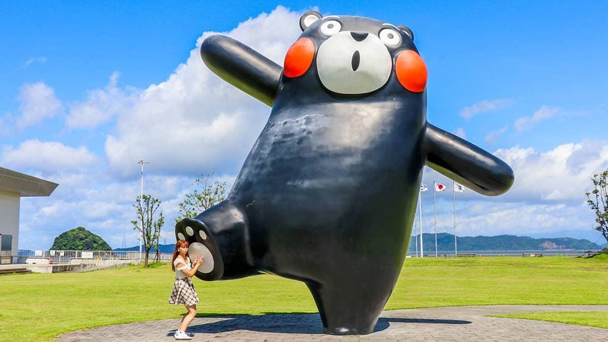 超巨大的熊本熊可愛又好拍。（圖片來源：加小菲愛碎碎念）
