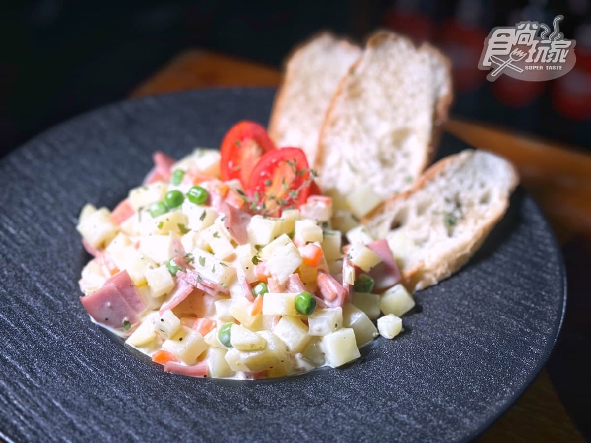 板橋隱藏版高空餐酒館!12樓露臺爽喝精釀配美食,最新「捷克宴」秒飛布拉格 板橋隱藏版高空餐酒館!12樓露臺爽喝精釀配美食,最新「捷克宴」秒飛布拉格