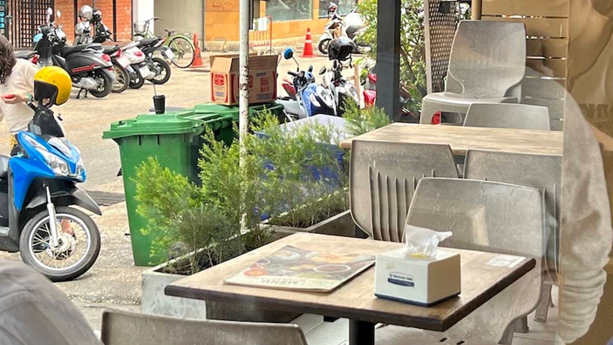 店內的用餐環境舒適，裝潢簡約。（圖片來源：mamahuhu）
