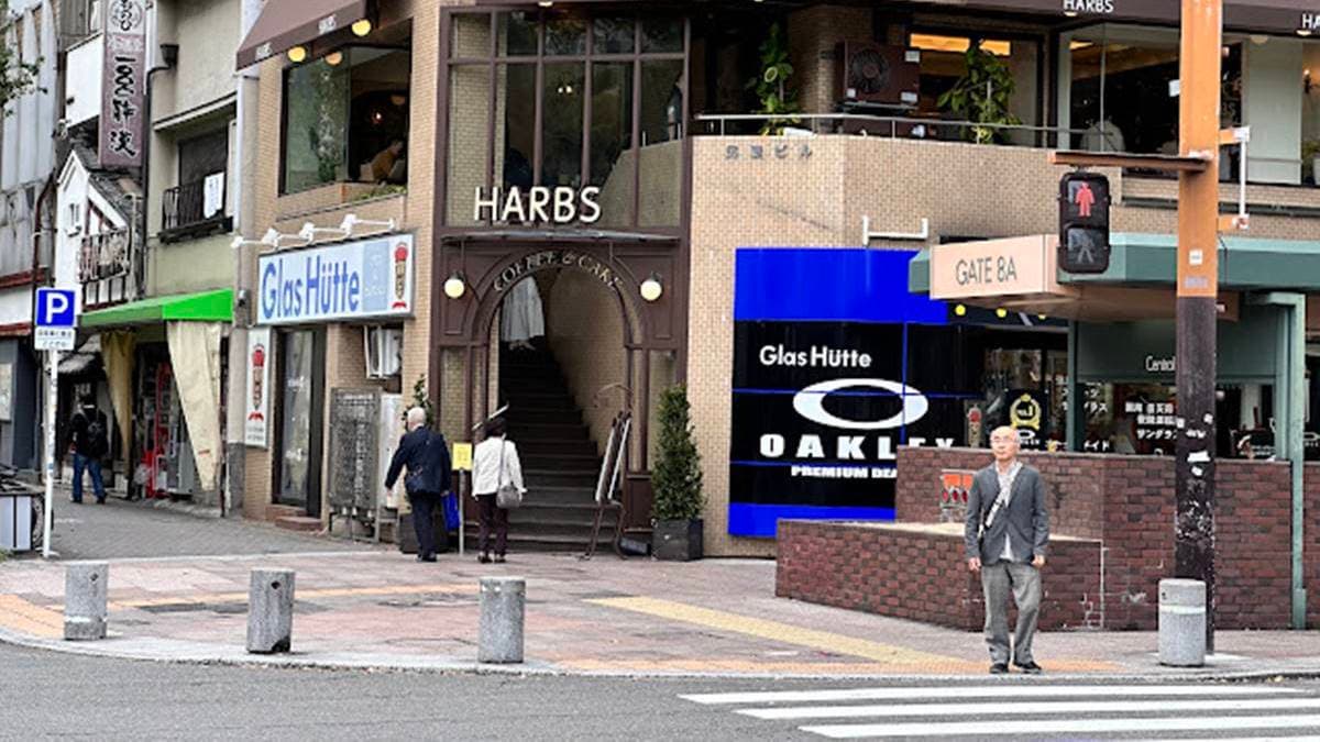 HARBS榮本店位於日本名古屋。（圖片來源：十六行跡）