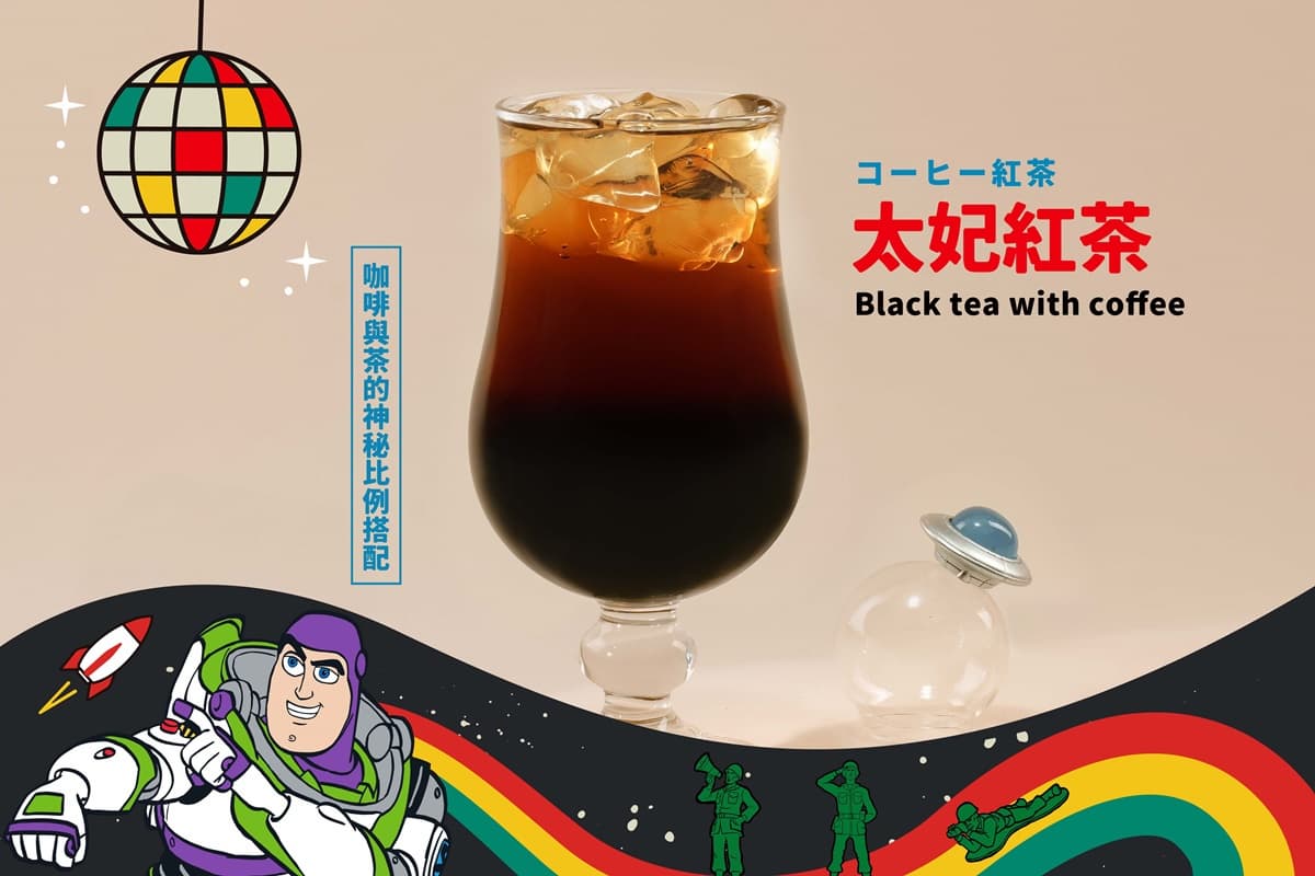 「可不可x玩具總動員」最強聯名!3大飲品、6款周邊登場,三眼怪店卡免費拿 「可不可x玩具總動員」最強聯名!3大飲品、6款周邊登場,三眼怪店卡免費拿