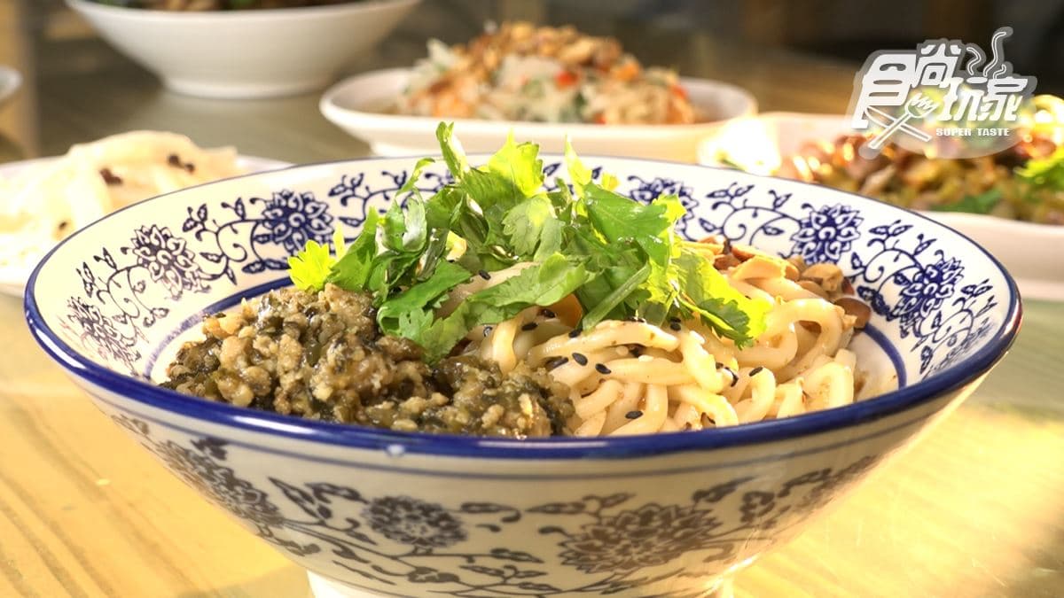 「四川燃拉麵」是店裡最辣的口味。