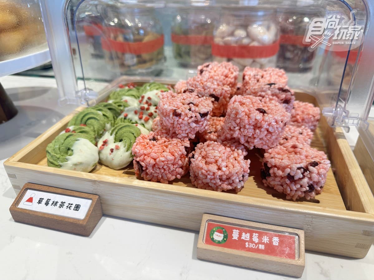 高雄299元「甜點吃到飽」開箱！４月兒童半價再半價，玩具總動員風新品登場