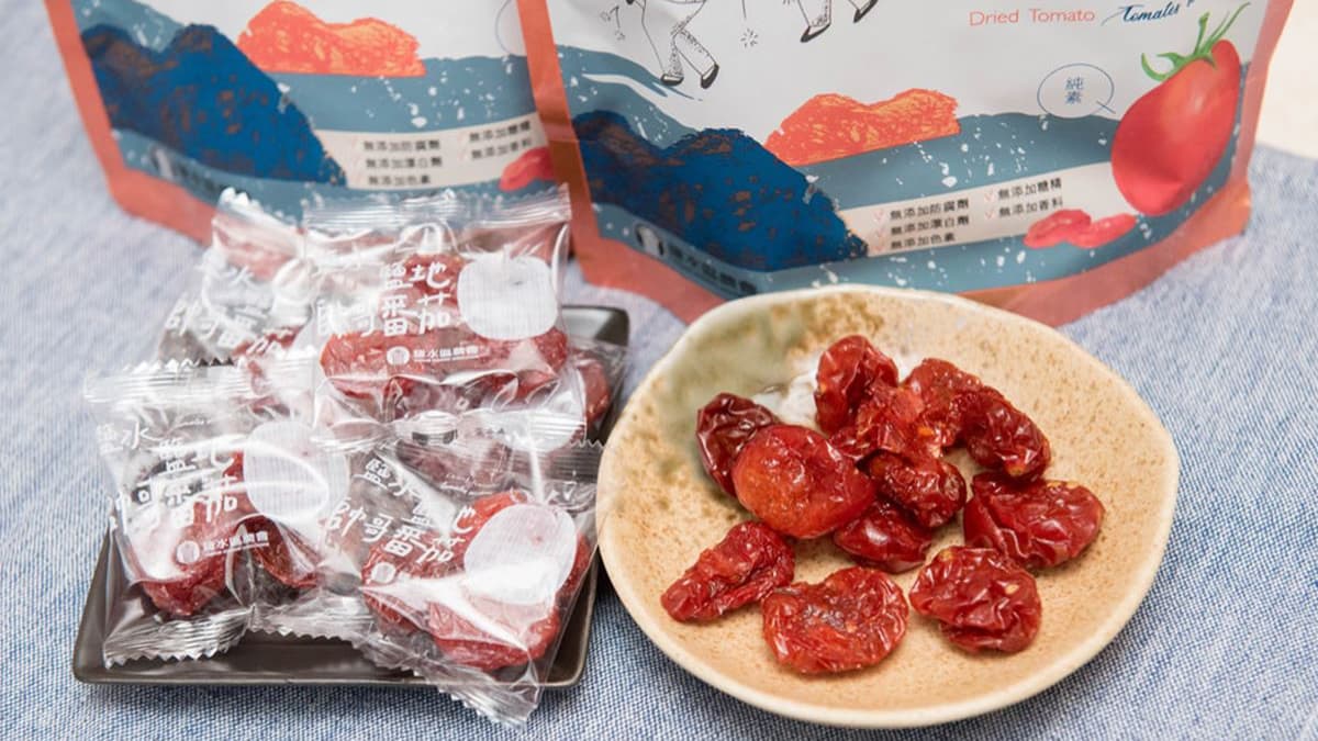 「鹽水鹽地帥哥番茄」QQ口感，可以吃到新鮮番茄。（圖片來源：南人幫-Life in Tainan）