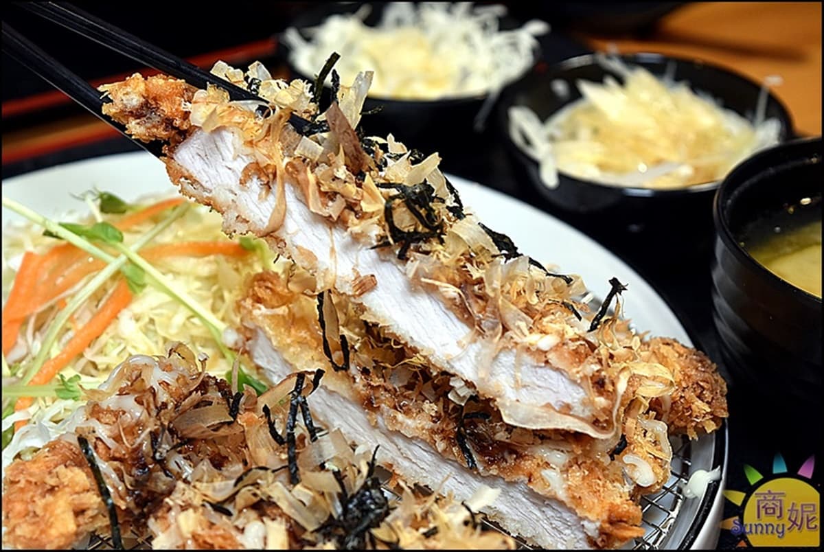 最低279元起!高CP值「平價日料」無限續飯、味噌湯、甜點,爽嗑超浮誇厚切豬排 最低279元起!高CP值「平價日料」無限續飯、味噌湯、甜點,爽嗑超浮誇厚切豬排
