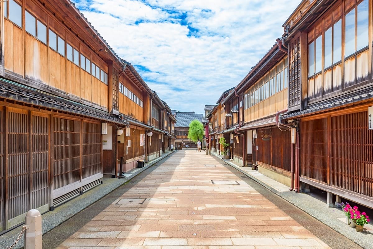 石川縣不只金澤好玩！加賀溫泉泡祕湯，加映爆餡蟹肉小吃、職人DIY（中獎公布）
