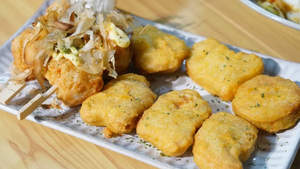 外皮酥脆的雞塊也很受歡迎。（圖片來源：勞鼠探世界）