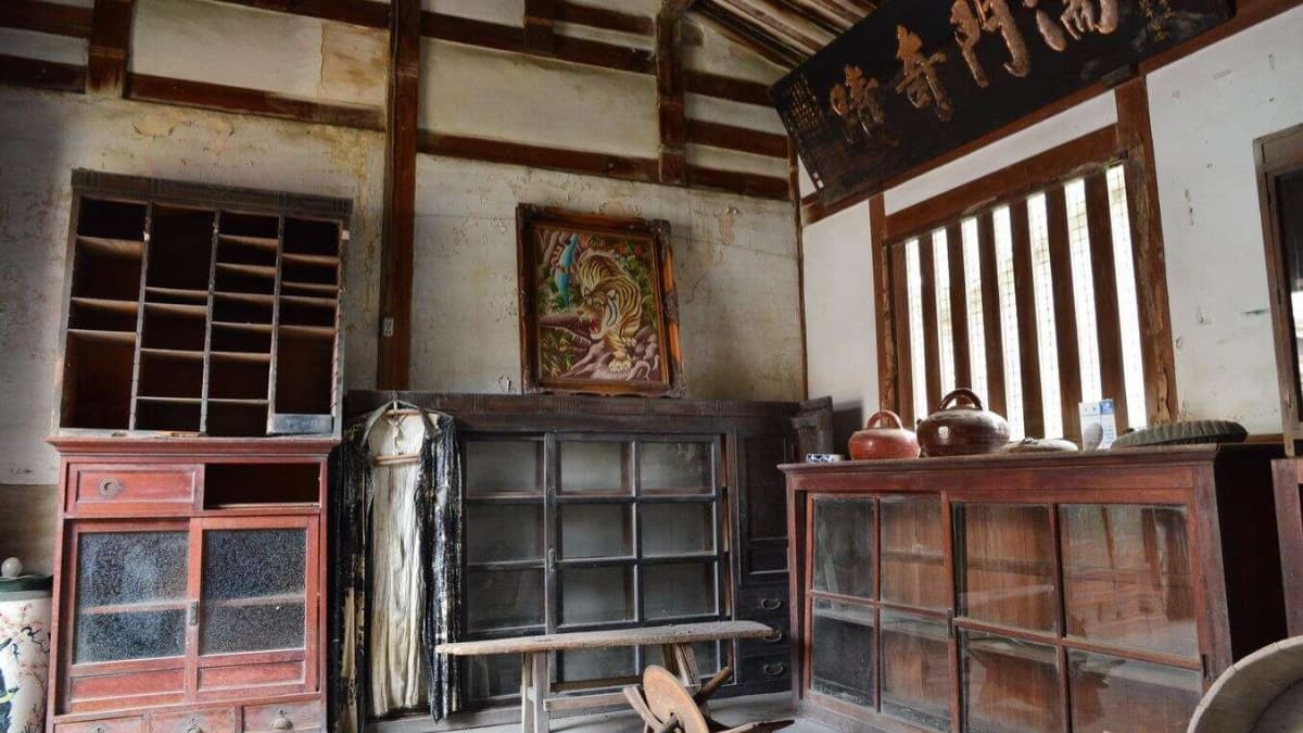 館內保留了日式建築的原貌，木造地板、紙糊拉門，充滿濃濃的和風氣息。（圖片來源：台南旅遊網）