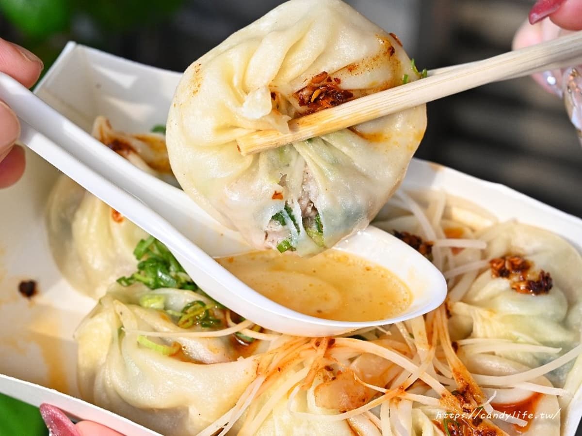 「烏日美食」TOP15 :巨無霸雞排、養生伴手禮+烏日景點推薦 「烏日美食」TOP15 :巨無霸雞排、養生伴手禮+烏日景點推薦