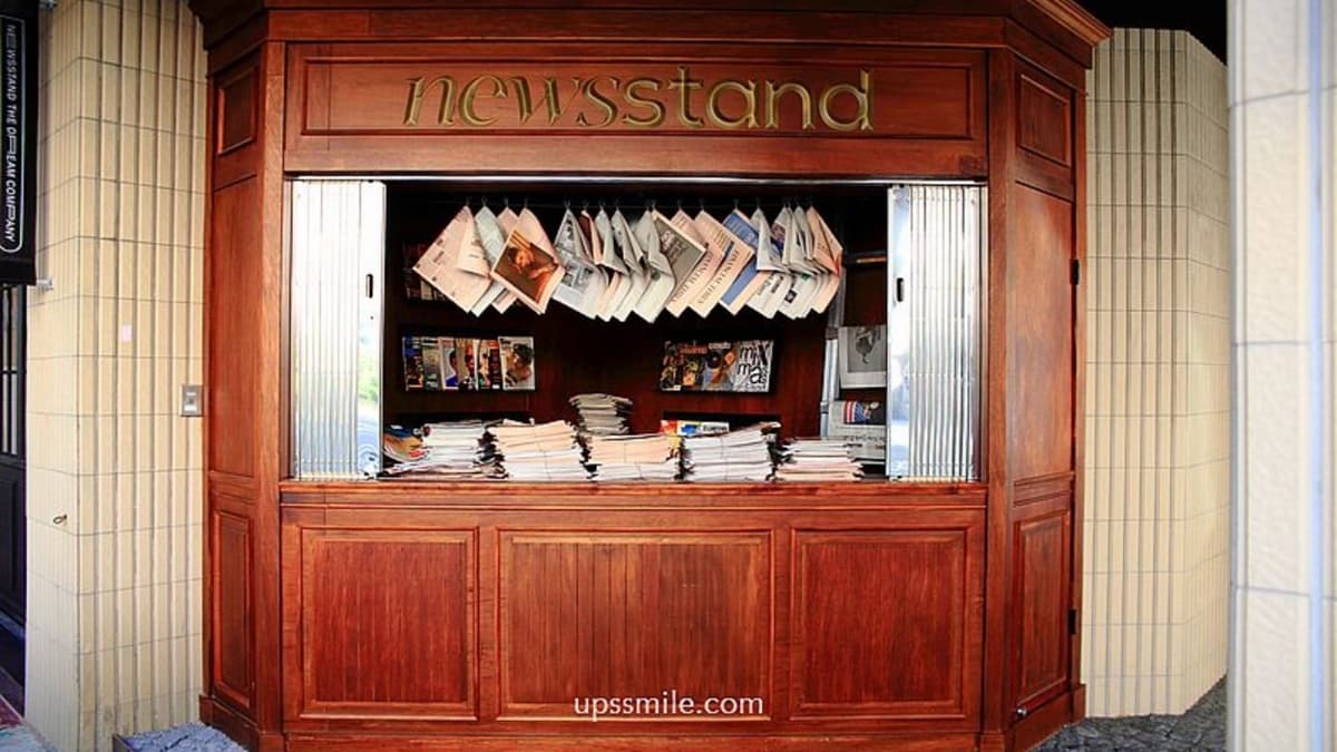 店外觀裝潢成「歐洲書報攤」。（圖片來源：Upssmile向上的微笑萍子 旅食設影）