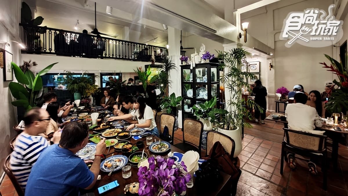 餐廳是間充滿殖民風格的老屋。