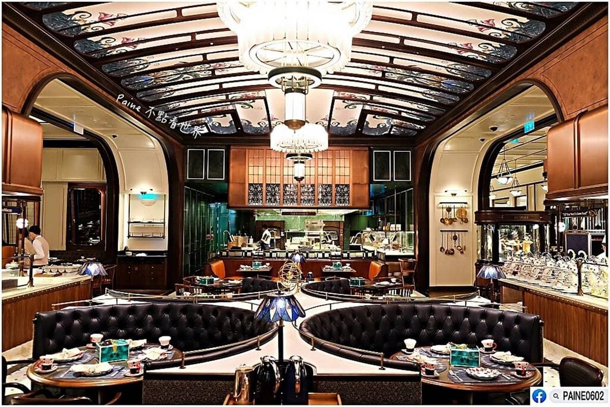 週末限定！復古餐廳吃「愛麗絲仙境奇幻下午茶」，從餐具到餐點彩蛋滿滿