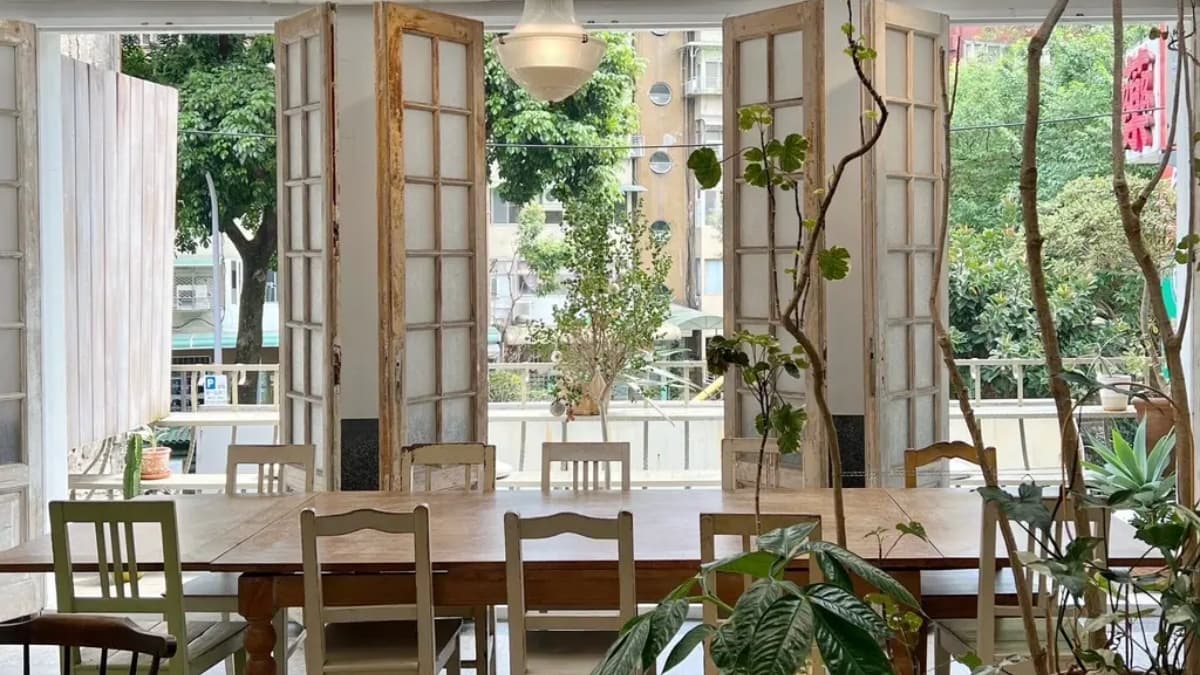 進入餐廳映眼簾各種綠色植物。（圖片來源：weiwei享食趣）