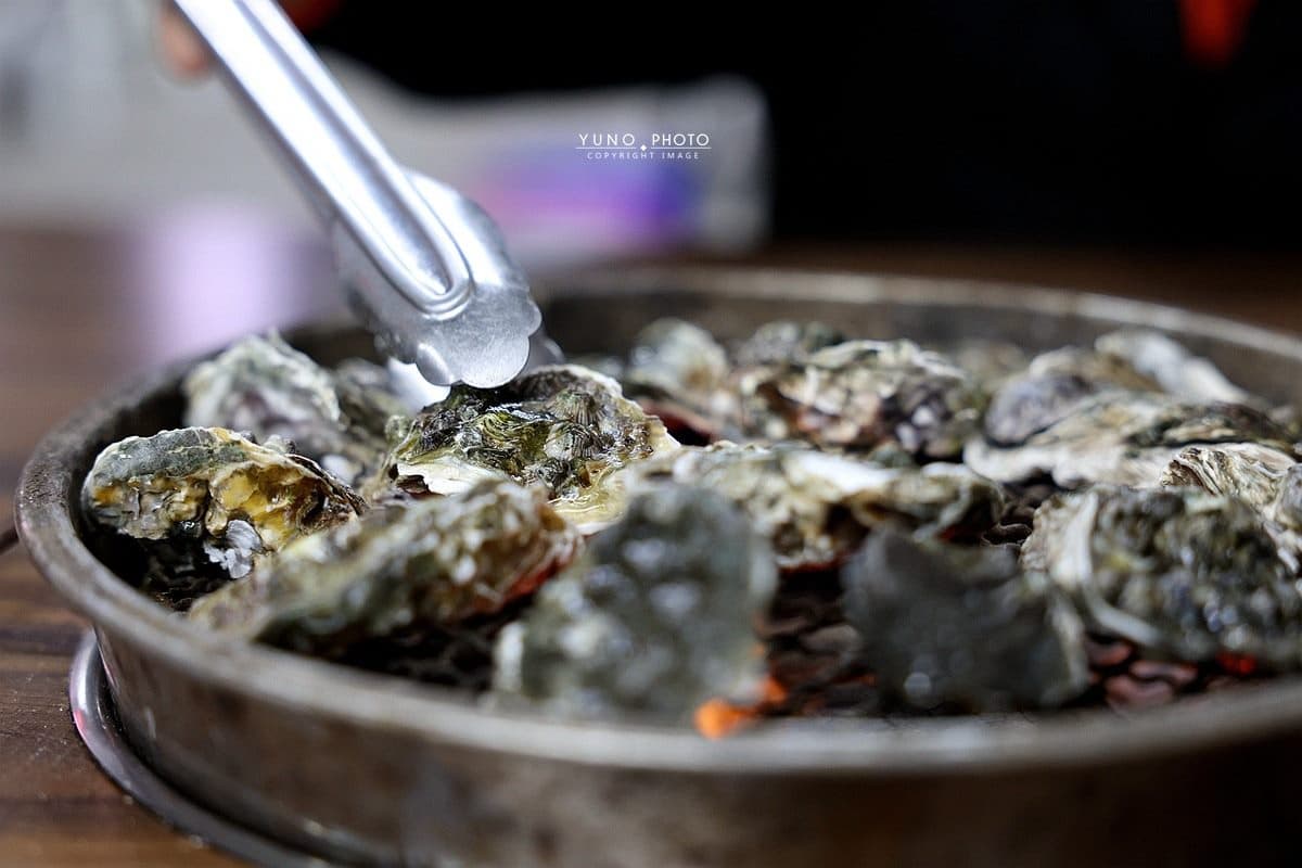 300元烤蚵吃到飽！鮮甜飽滿CP值超高，還有「烤鮮蚵攻略」海鮮控必收