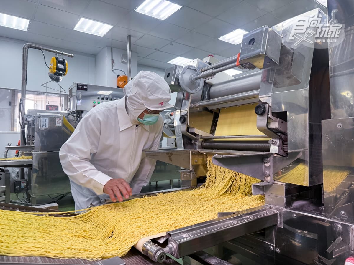現省750元！金牌獎製麵「麵師父」開團：超大顆蝦仁腸粉、公賣局老酒花雕雞麵