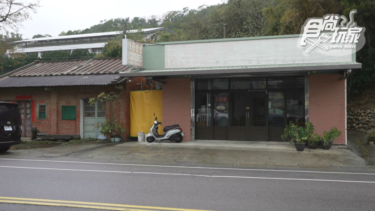 「陳仔食堂」位於苗栗縣通霄鎮，想吃記得先預約。