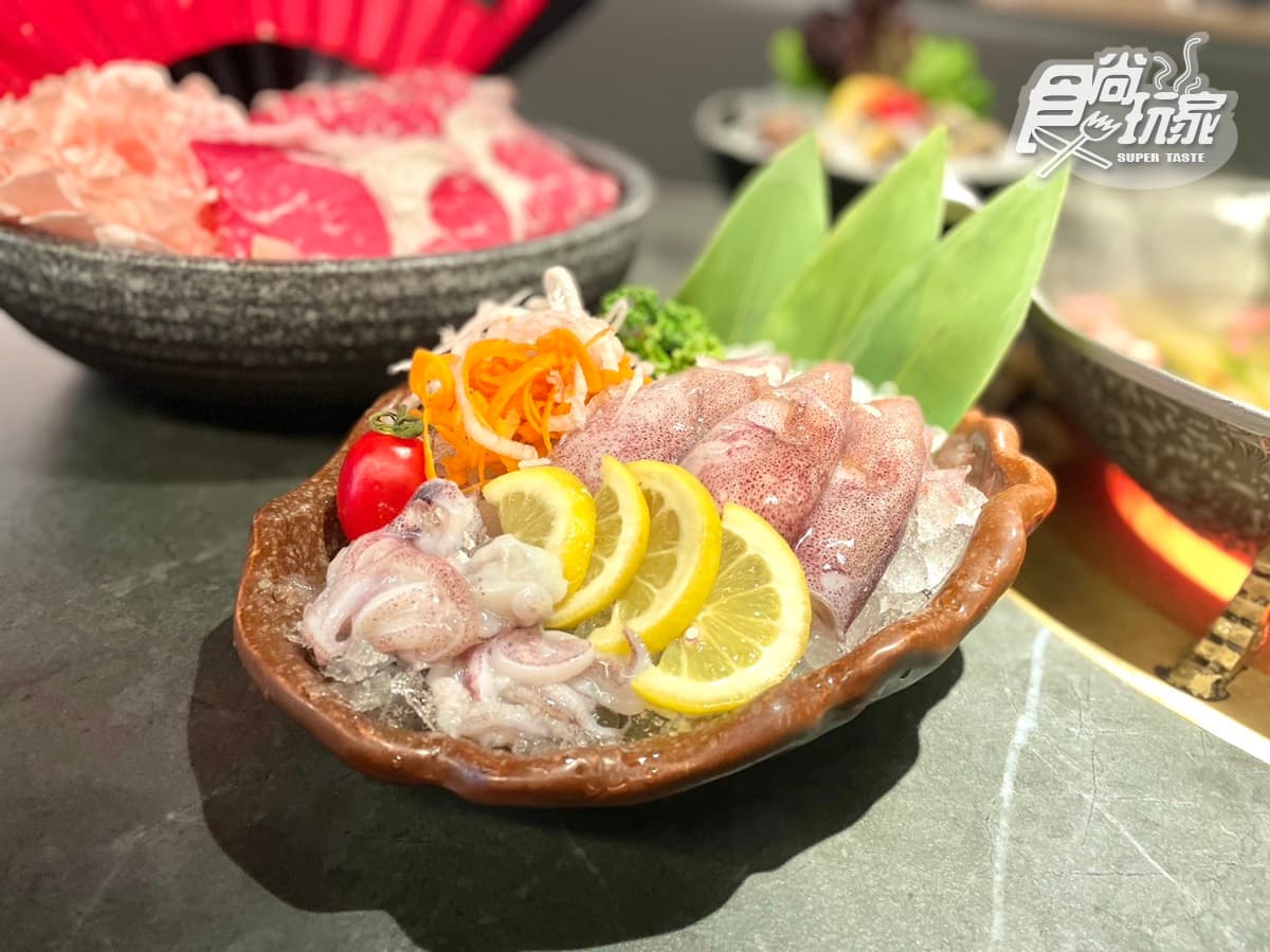 湊湊火鍋買一送一快衝！超狂「櫻花清酒鍋」爽嗑和牛海鮮，免費送Q蝦、爆漿起司