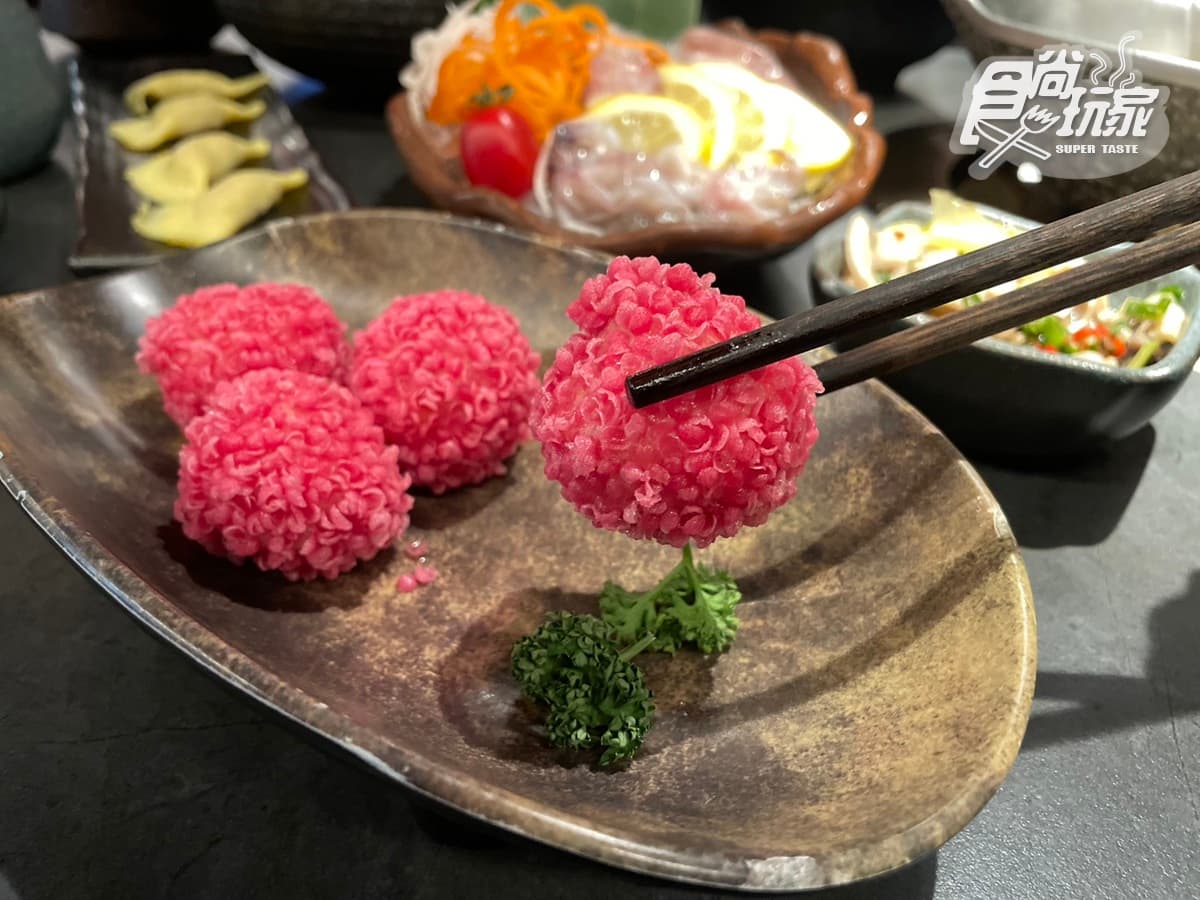 湊湊火鍋買一送一快衝！超狂「櫻花清酒鍋」爽嗑和牛海鮮，免費送Q蝦、爆漿起司
