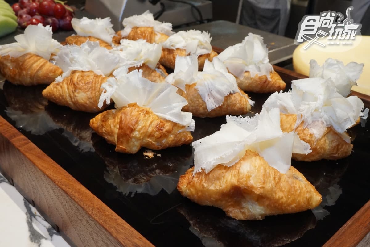 新竹頂級Buffet開幕!煙波飯店吃到飽改版升級,88折爽嗑和牛、活跳蝦、現流魚 新竹頂級Buffet開幕!煙波飯店吃到飽改版升級,88折爽嗑和牛、活跳蝦、現流魚